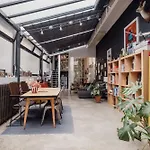 Veeve - Industrial Chic